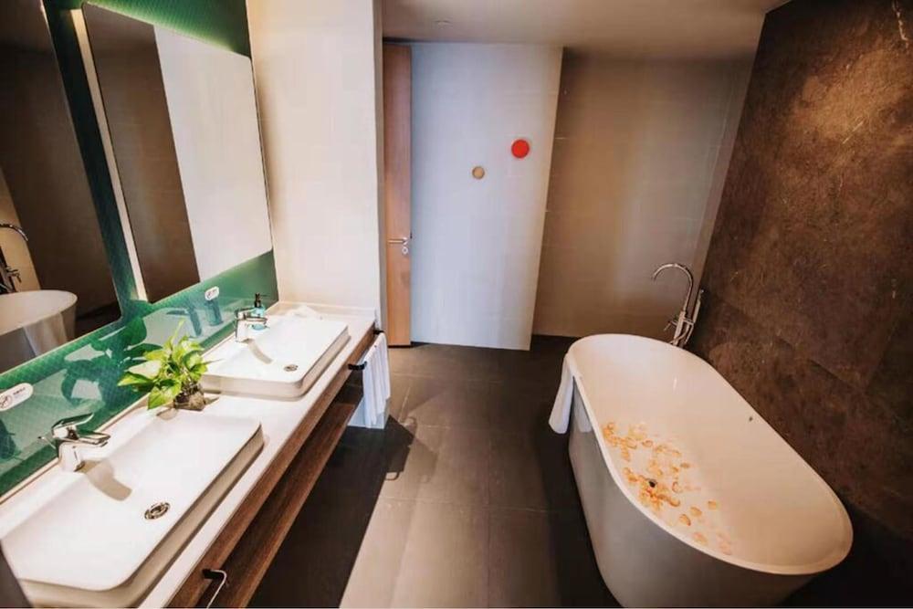 Holiday Inn Express Ningbo Fenghua By Ihg Exteriör bild