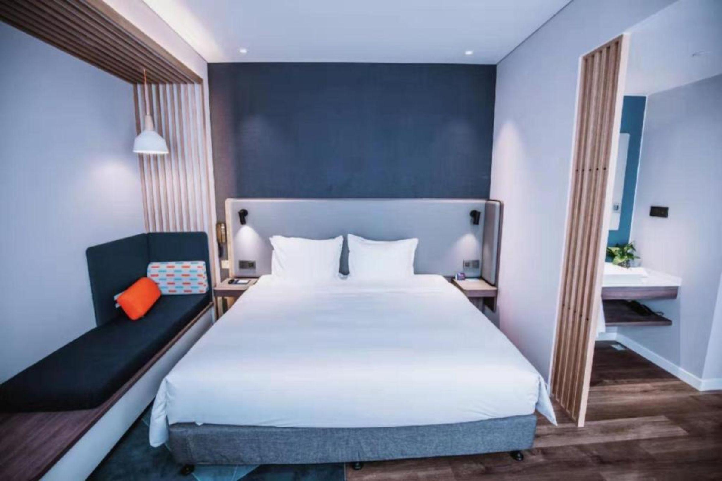 Holiday Inn Express Ningbo Fenghua By Ihg Exteriör bild